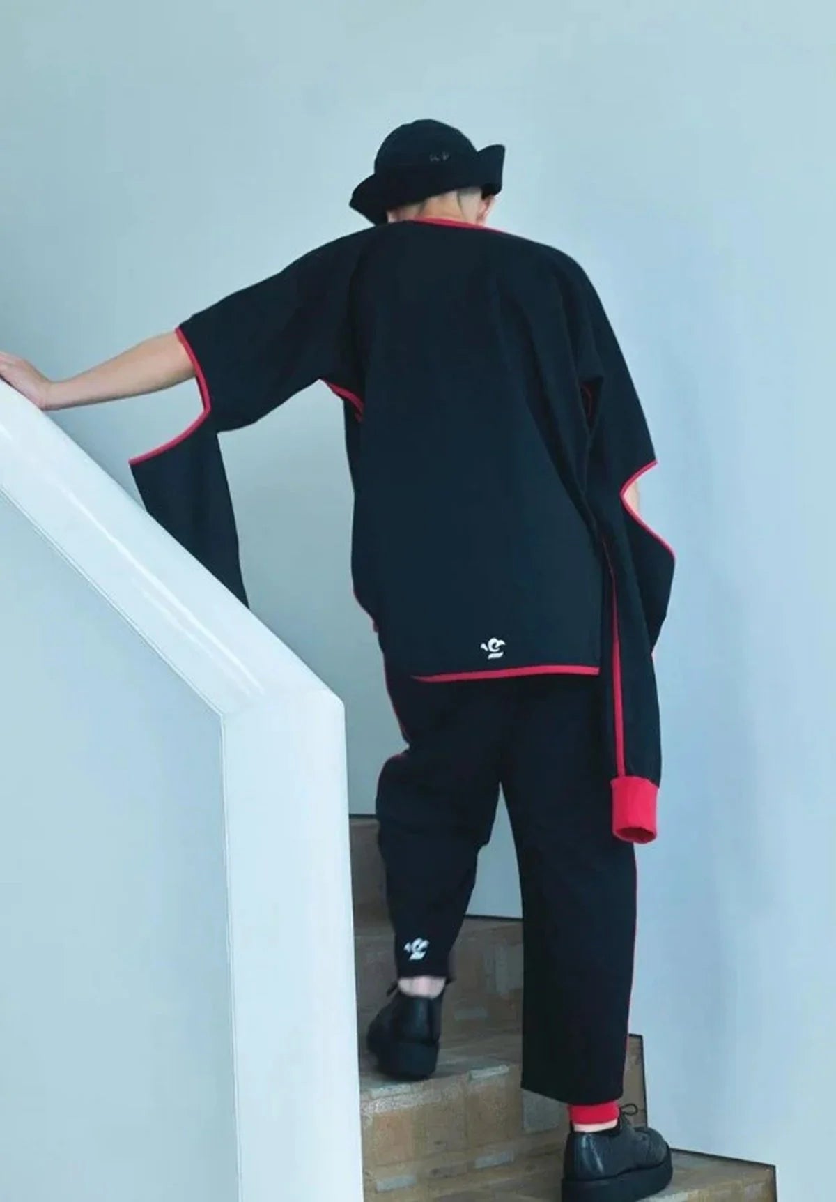 quitan - KIMONO LS TEE - BLACK/RED