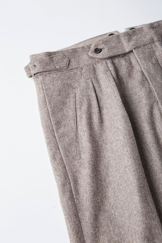 ○OLD JOE - DOUBLE-PLEATED SMARTY TROUSER - TAUPE